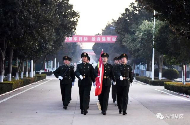 杜塞尔多夫战胜劲旅，士气高昂的简单介绍